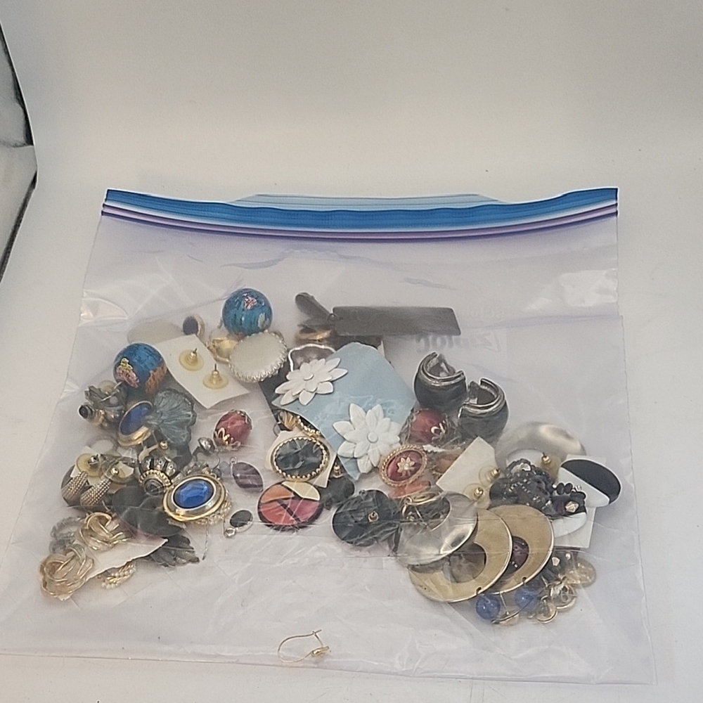 Vintage Earrings Lot Mist Pierced, A few Clip-on